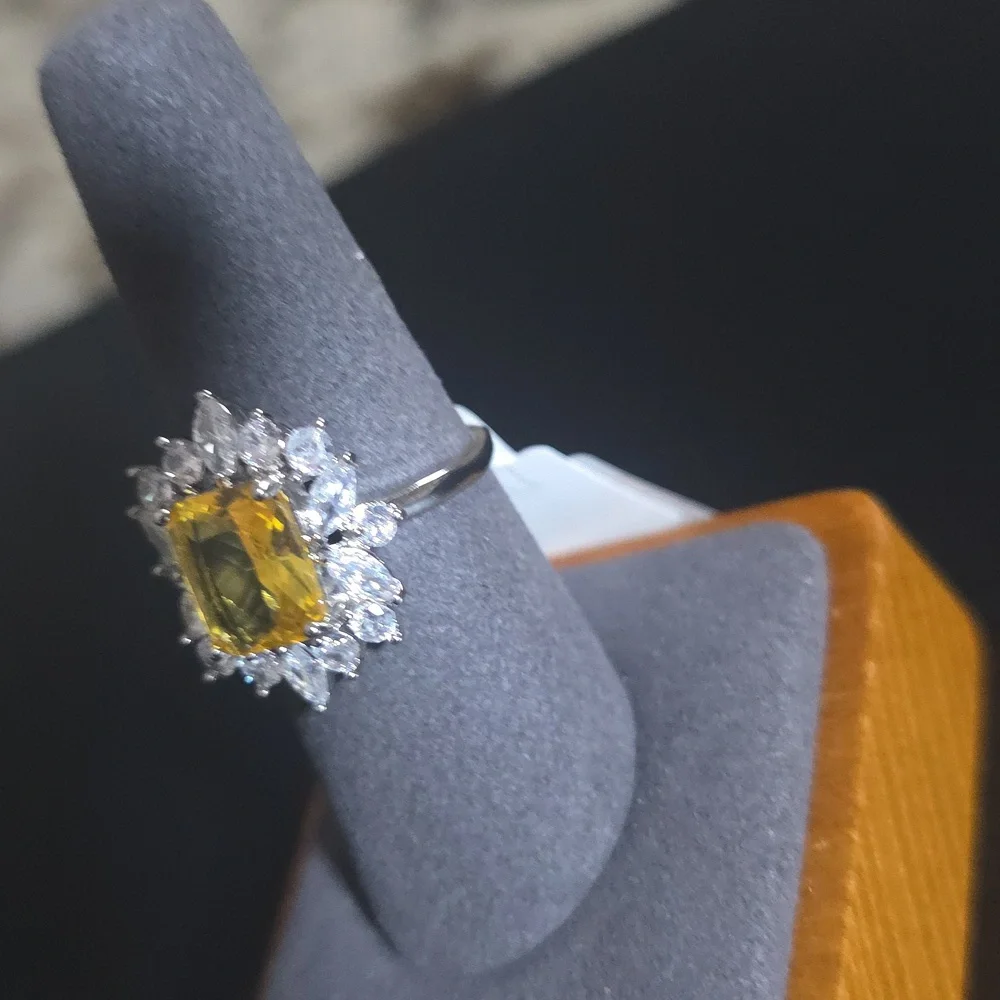 ALLURE  Yellow and Silver Gemstone Ring